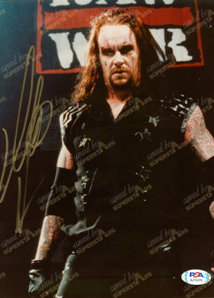 Undertaker signed 8x10 Photo (w/ PSA)