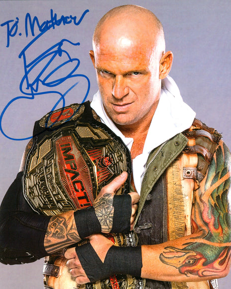 Eric Young signed 8x10 Photo