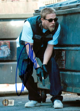 Charlie Hunnam (Sons of Anarchy) signed 8x10 Photo (w/ Beckett)