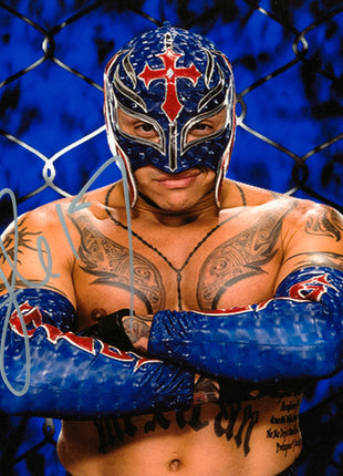 Rey Mysterio signed 8x10 Photo