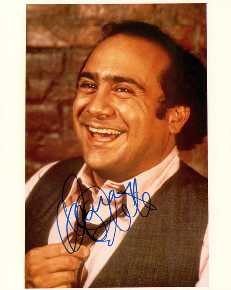 Danny DeVito signed 8x10 Photo (w/ JSA)