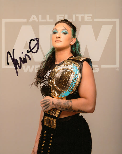 Kris Statlander firmó foto 8x10