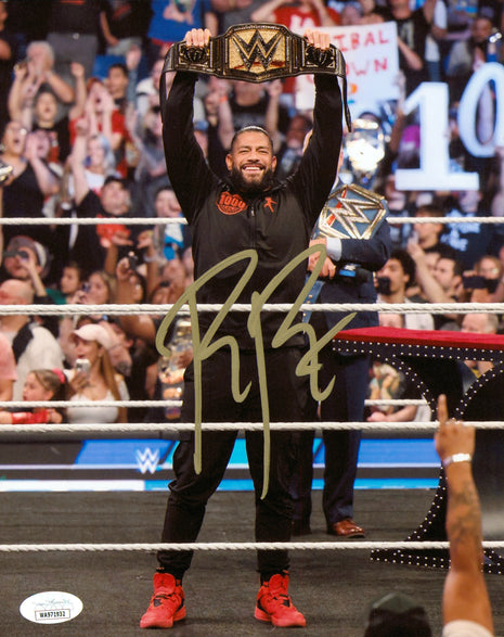 Roman Reigns signed 8x10 Photo (w/ JSA)