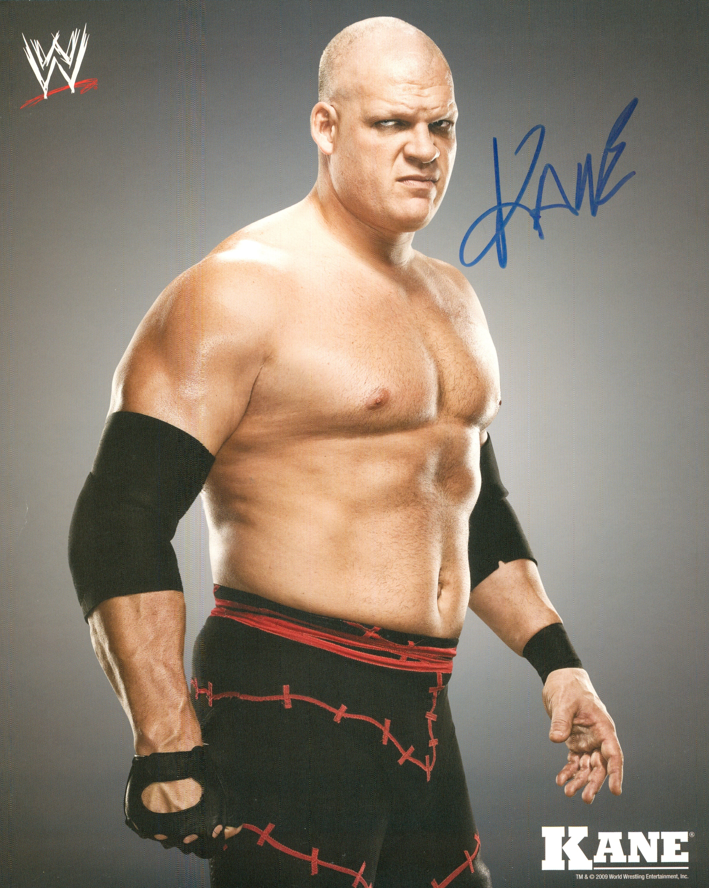 Kane Autograph Kane signed 8x10 Photo – Signed By Superstars