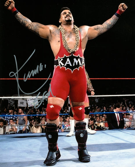 Foto firmada de 8x10 por Kama