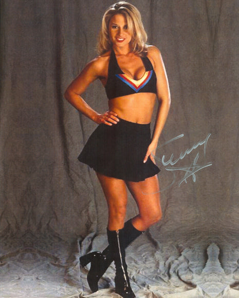 Sunny signed 8x10 Photo