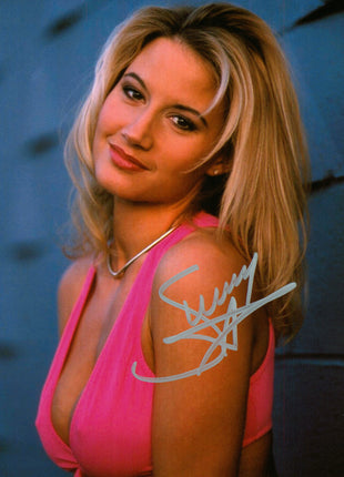 Foto firmada de Sunny de 8x10