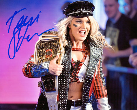 Toni Storm signed 8x10 Photo