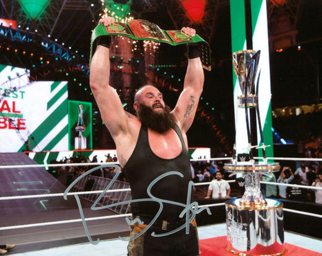 Braun Strowman signed 8x10 Photo