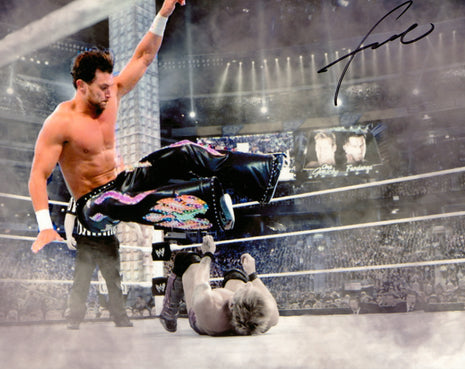 Fandango signed 8x10 Photo