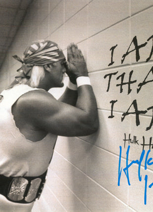 Hulk Hogan signed 8x10 Photo (w/ Beckett)