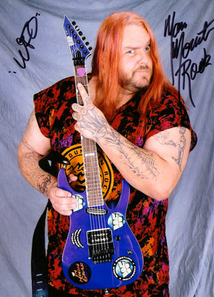 Man Mountain Rock signed 8x10 Photo