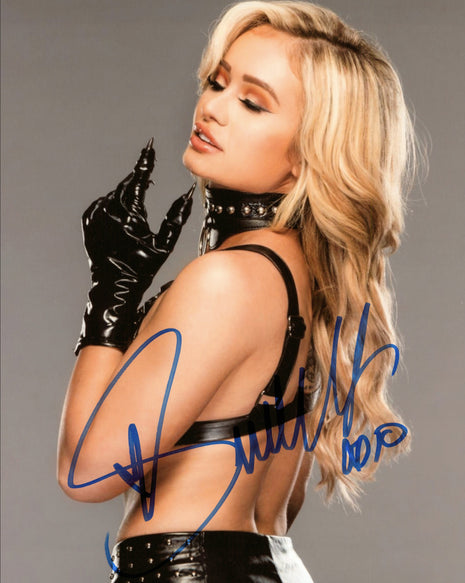 Scarlett Bordeaux signed 8x10 Photo