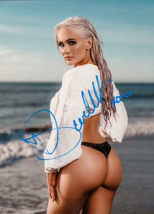 Scarlett Bordeaux signed 8x10 Photo