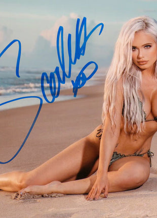 Scarlett Bordeaux signed 8x10 Photo