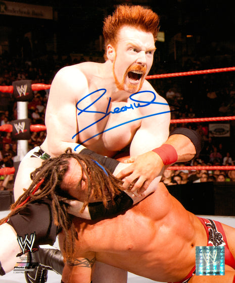 Sheamus signed 8x10 Photo