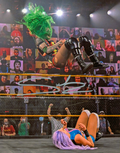 Foto firmada de 8x10 por Shotzi Blackheart