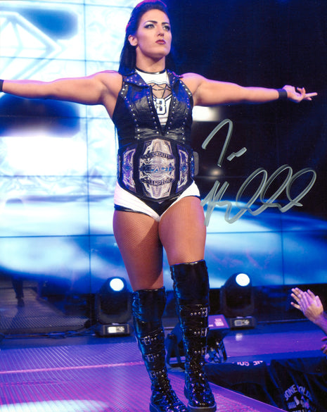 Tessa Blanchard signed 8x10 Photo