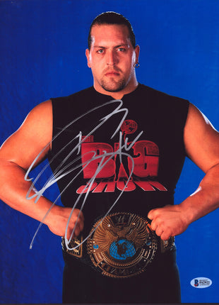 Big Show signed 11x14 Photo (w/ Beckett)