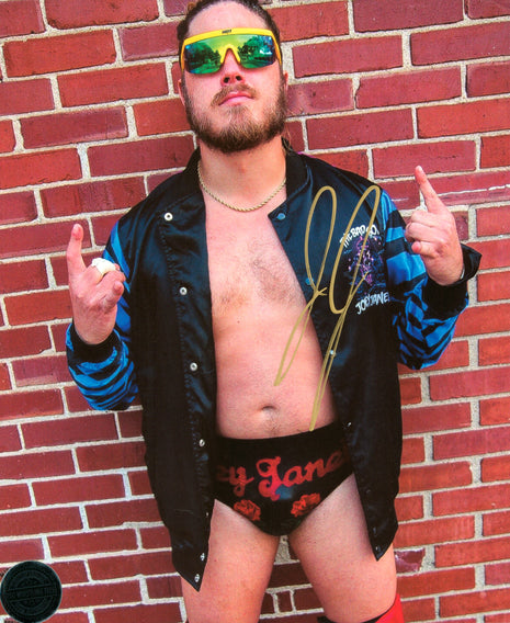 Foto firmada de 8x10 por Joey Janela