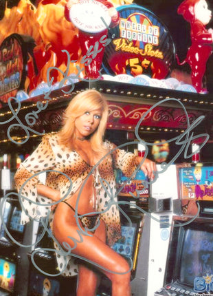 Terri Runnels signed 8x10 Photo