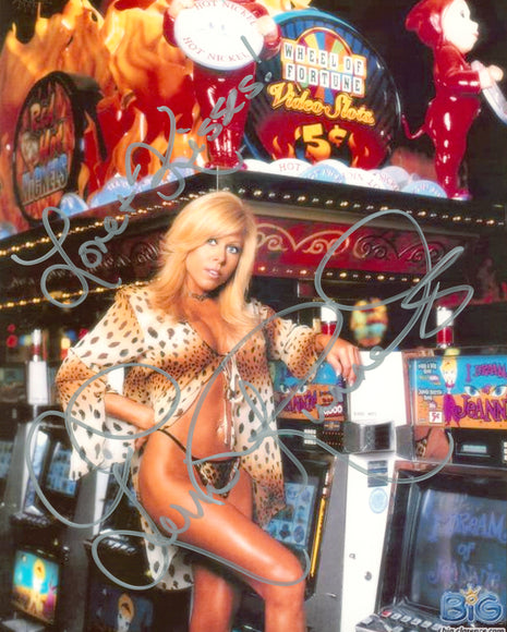 Terri Runnels signed 8x10 Photo