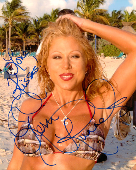 Terri Runnels signed 8x10 Photo