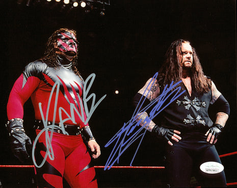 Kane & Undertaker dual signed 8x10 Photo (w/ JSA)