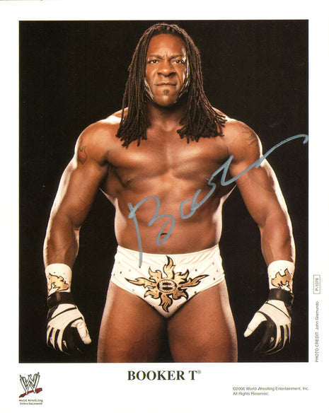 Photo 8x10 signée par Booker T