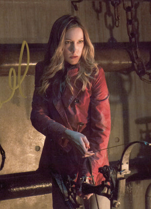 Katie Cassidy signed 8x10 Photo