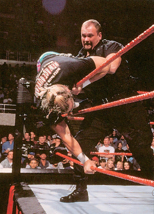 Big Boss Man firmó una tarjeta coleccionable de la WWF de Smackdown de 1999