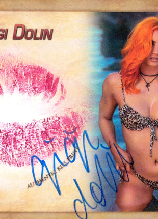 Carte Kiss signée Gigi Dolin