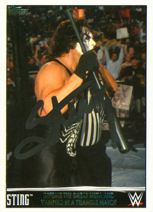 Sting a signé une carte à collectionner Topps WWE 2015