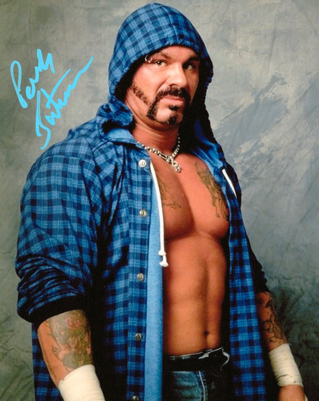 Perry Saturn signed 8x10 Photo