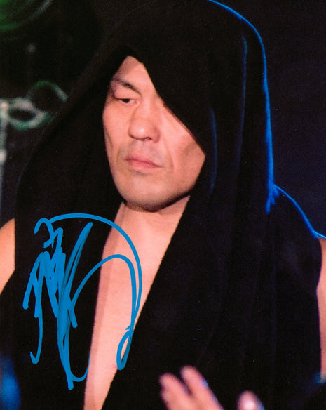 Minoru Suzuki signed 8x10 Photo