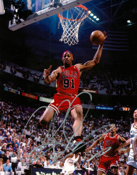 Dennis Rodman (Chicago Bulls) signed 8x10 Photo