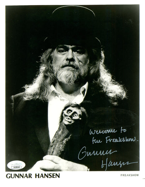 Gunnar Hansen (Leatherface) signed 8x10 Photo (w/ JSA)
