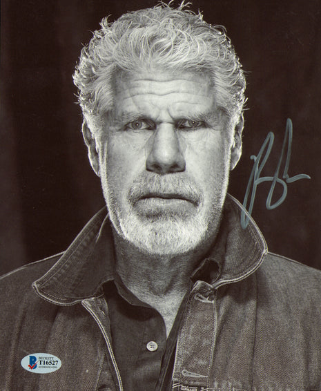 Ron Perlman (Sons of Anarchy) signed 8x10 Photo (w/ Beckett)