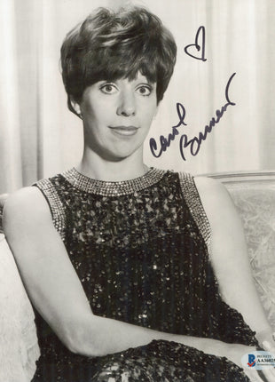 Carol Burnett signed 8x10 Photo (w/ Beckett)