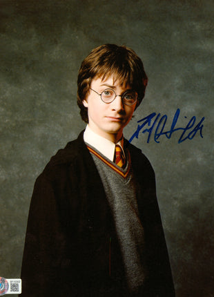 Daniel Radcliffe (Harry Potter) signed 8x10 Photo (w/ Beckett)