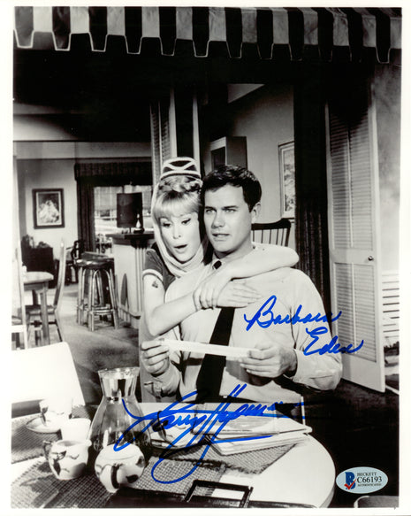Barbara Eden & Larry Hagman (I Dream Of Jeanie) dual signed 8x10 Photo (w/ Beckett)