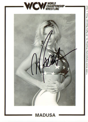 Madusa signed 8x10 Photo