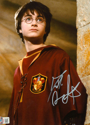 Daniel Radcliffe (Harry Potter) signed 8x10 Photo (w/ Beckett)