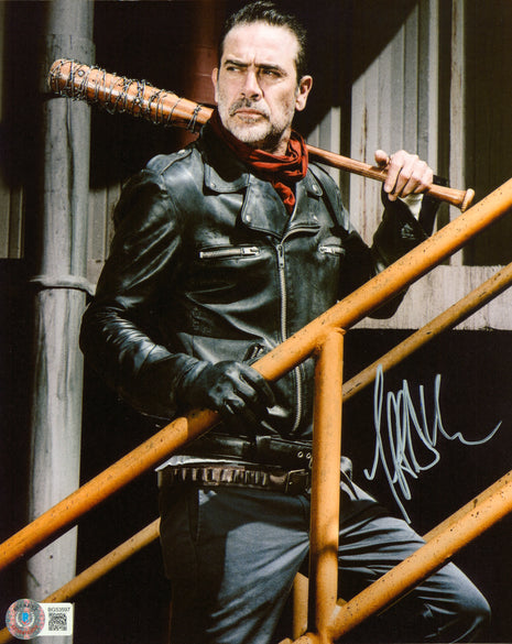 Jeffrey Dean Morgan (Walking Dead) signed 8x10 Photo (w/ Beckett)
