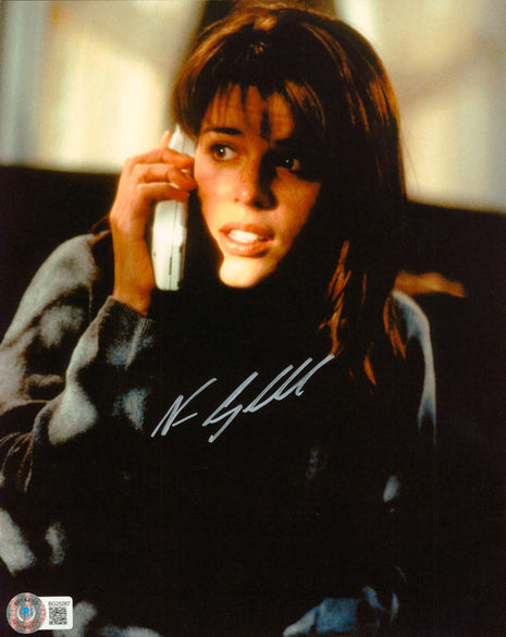 Neve Campbell (Scream) signed 8x10 Photo (w/ Beckett)