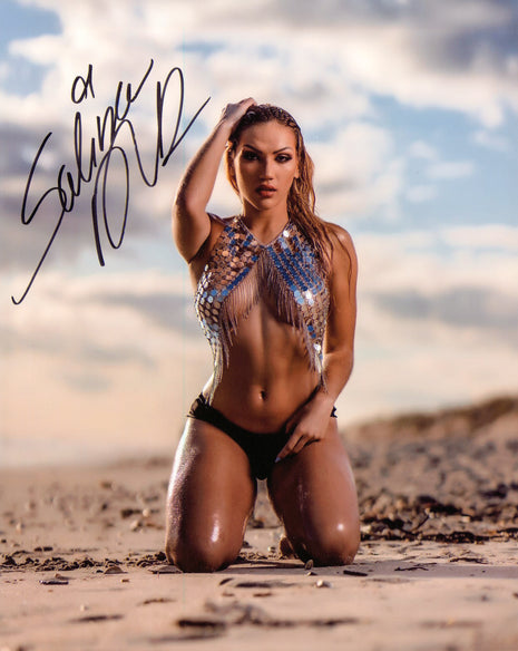 Salina de la Renta signed 8x10 Photo