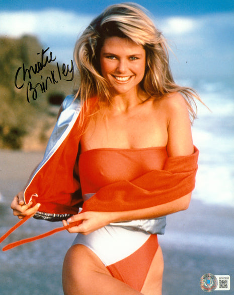 Christie Brinkley signed 8x10 Photo (w/ Beckett)