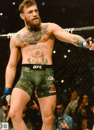 Connor McGregor signed 8x10 Photo (w/ Beckett)