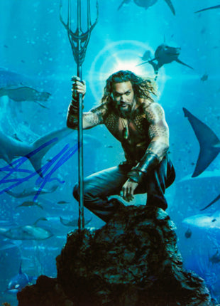 Jason Momoa (Aquaman) signed 8x10 Photo (w/ Beckett)