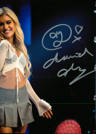 Mariah May signed 8x10 Photo